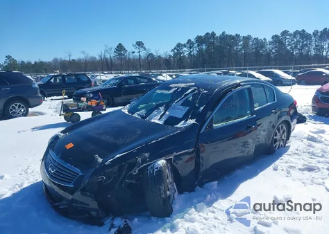 2013 Infiniti G37X z USA, uszkodzony, nr VIN JN1CV6AR6DM751443